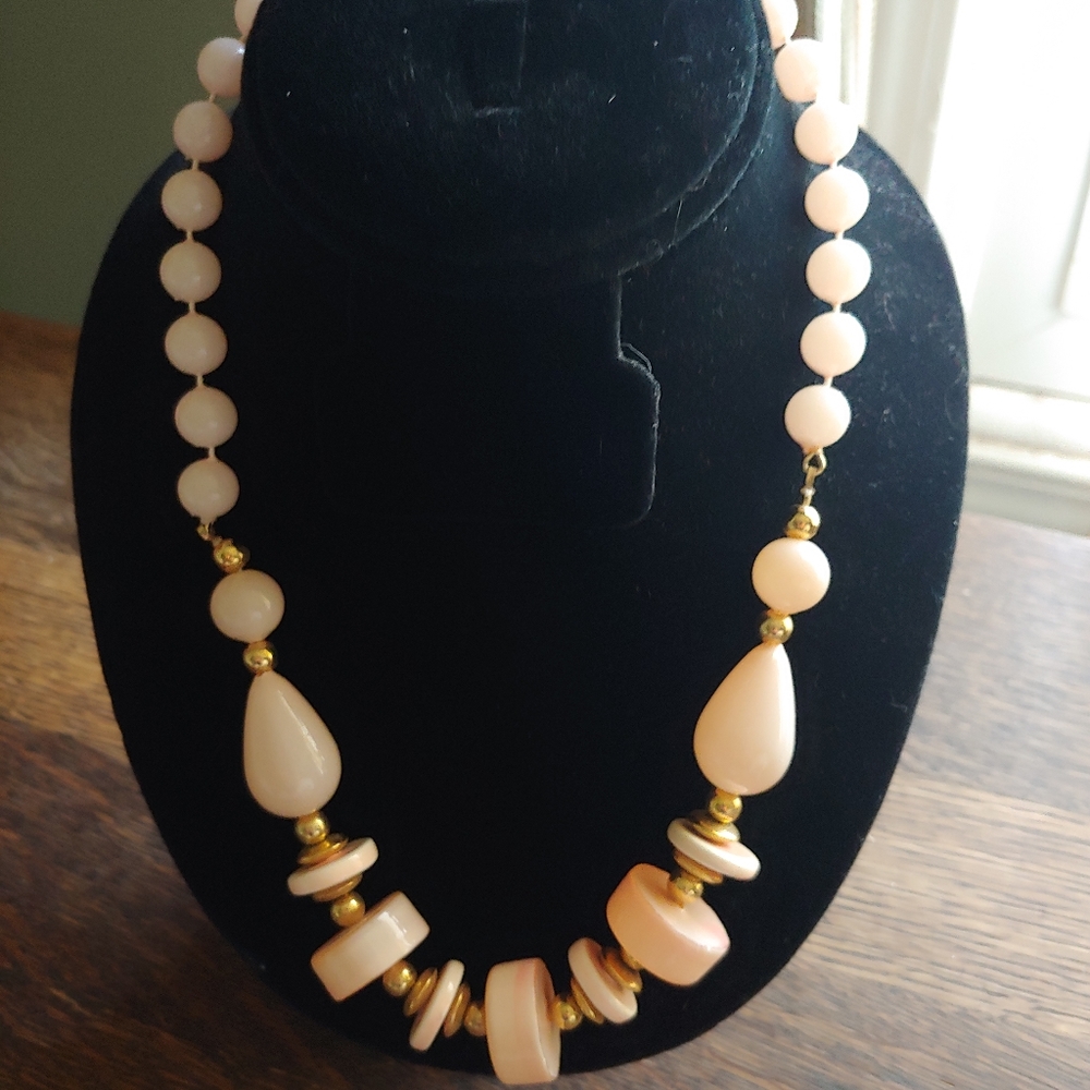 Vintage Costume Jewelry Necklace